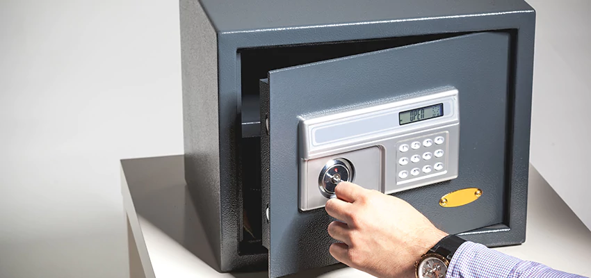 Jewelry Safe Unlocking Service in Santee, California
